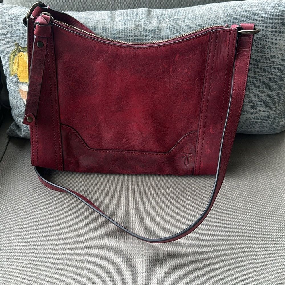 Frye Melissa Wine Zip Leather Crossbody Bag - Picture 2 of 9